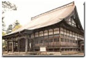 高田の寺町にある浄興寺本堂の写真です