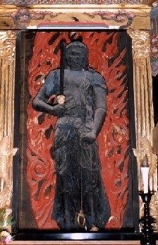 瑞天寺の不動明王像の写真