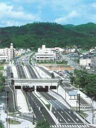 都市計画道路（市道市役所大通大豆線、写真）