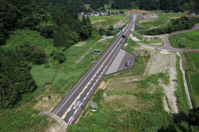 浦川原2号トンネル付近（写真）