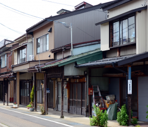 南本町三丁目まちなみ（写真）