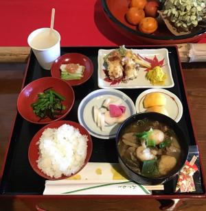 いも煮（写真）