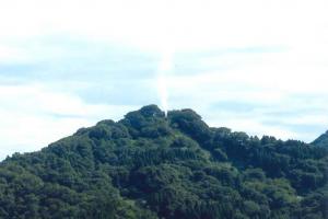 直峰城跡と旧三国街道 上越市ホームページ