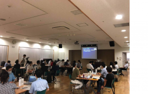 会場全体の様子（写真）
