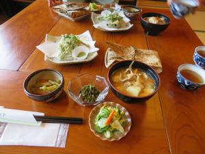 昼食の料理（写真）