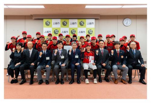 中学生硬式野球チーム「上越ボーイズ」による日本少年野球春季全国大会への出場報告（写真）