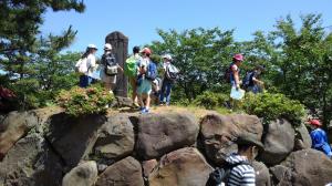福島城跡を見学（写真）