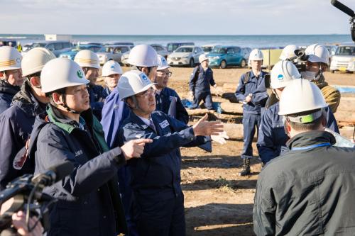 花角知事による被災現場視察