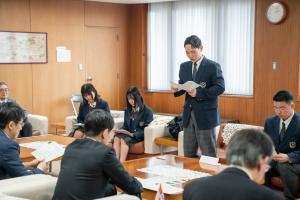 関根学園高等学校生徒会による放課後居場所づくりの提案発表（写真）