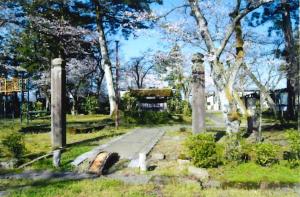 芳澤記念公園入口からの景観（写真）