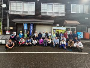 用水の草刈り作業参加者　集合写真
