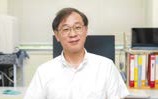 県立看護大学　中村先生（写真）
