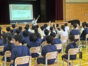 東頸中学校での研修会の様子（写真）