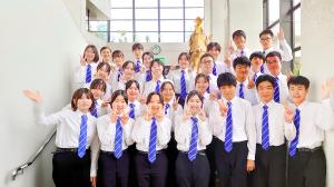 高田高等学校合唱部の皆さん（画像）