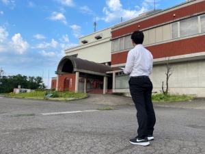 市の施設の確認の様子(写真)