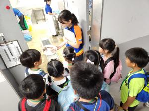 バックヤード探検（写真）