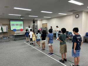 ナイジェリアの遊びを体験（写真）