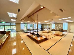 ふれあいホール全体（写真）