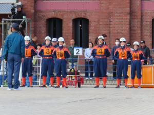 全国女性消防操法大会　開始前（写真）