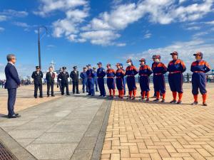 全国女性消防操法大会　新潟県消防協会からの激励（写真）