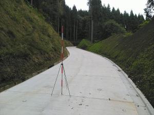 林道大町躰畑の令和6年度完成時写真（1枚目）