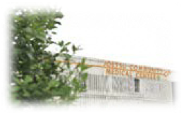 上越地域医療センター病院外観（写真）