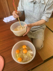 地元の自然薯と卵をつなぎに使ったそば(写真)