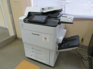 まちづくり大潟　複写機（写真）