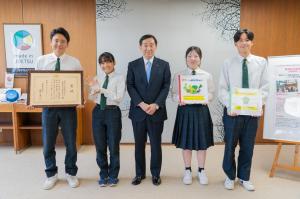 高田農業高校による第5回北陸農政局食育活動表彰受賞報告(写真)