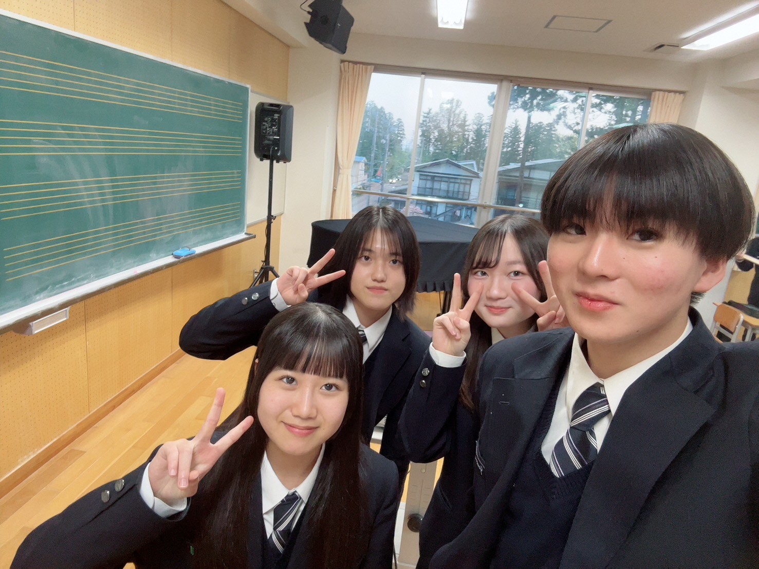 Na-jal(写真)