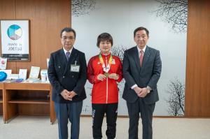 石浦智美選手（水泳競技）による「第5回アジアパラ競技大会」への出場報告